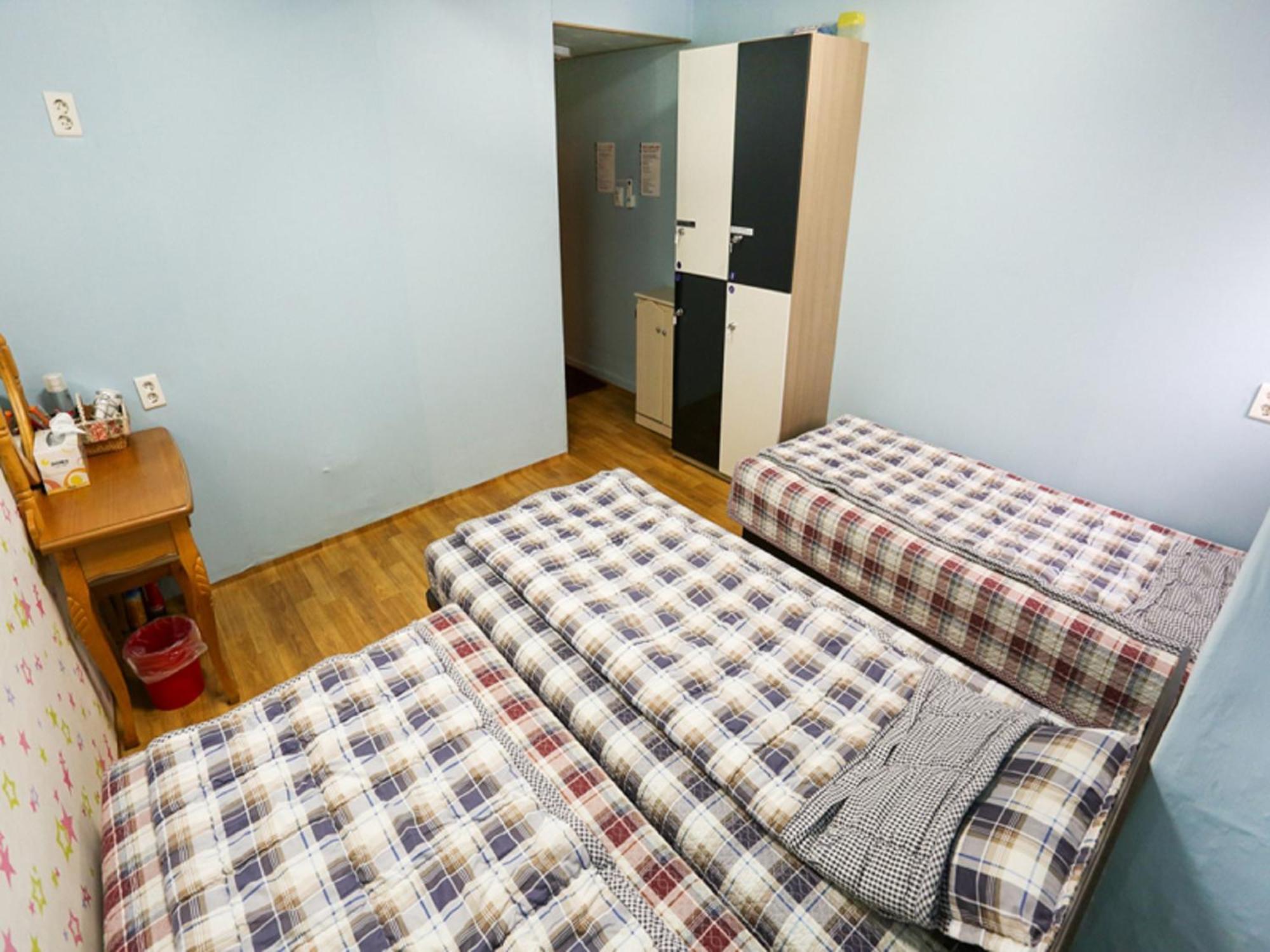 Funstay Inn Guesthouse Busan Kamer foto